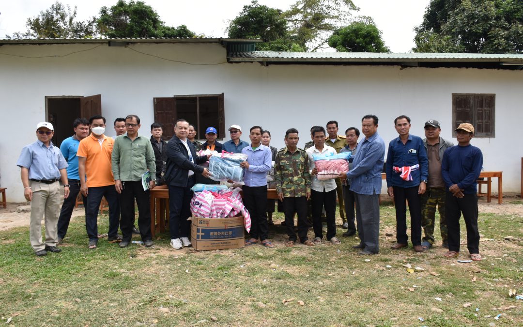 ສະມາຊິກສະພາແຫ່ງຊາດປະຈຳເຂດເລືອກຕັ້ງທີ 13 ແລະ ສະມາຊິກສະພາປະຊາຊົນແຂວງ  ລົງພົບປະຢ້ຽມຢາມຜູ້ມີສິດເລືອກຕັ້ງ ຢູ່ຈຸດສຸມຈຽງຕູບ ເມືອງເຊໂປນ.