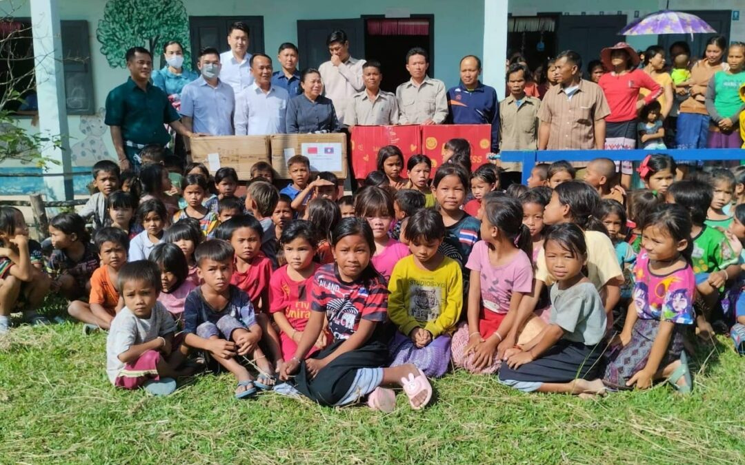 ຄະນະ ທ່ານ ປອ. ນາງ ສູນທອນ ໄຊຍະຈັກ ລົງເຄື່ອນໄຫວເຜີຍແຜ່ເນື້ອໃນຜົນສຳເລັດຂອງ ກອງປະຊຸມສະໄໝສາມັນເທື່ອທີ 3 ຂອງສະພາແຫ່ງຊາດຊຸດທີ IX ແລະສະພາປະຊາຊົນແຂວງຊຸດທີ II ຢູ່ເຂດຕໍາລວງ ເມືອງນອງ ແຂວງສະຫວັນນະເຂດ