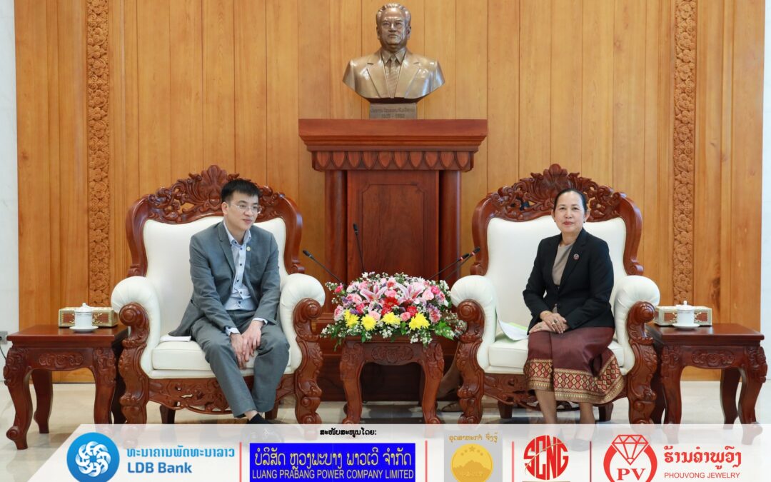 ເລຂາທິການສະພາແຫ່ງຊາດລາວ ຕ້ອນຮັບການເຂົ້າຢ້ຽມຂໍ່ານັບ ຂອງຄະນະອຳນວຍການໂທລະພາບ ສະພາແຫ່ງຊາດຫວຽດນາມ