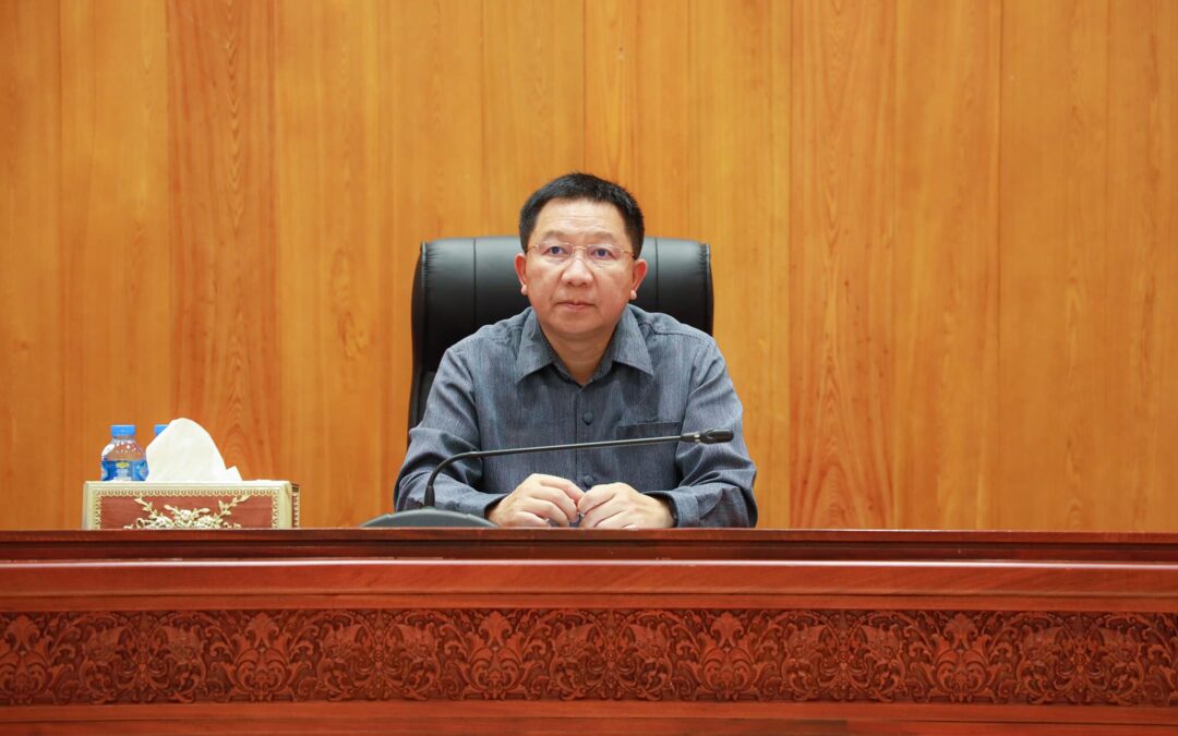 ພິທີມອບ-ຮັບ ຫຼຽນກາລະນຶກ 65 ປີ ໃຫ້ຄະນະຊາວໜຸ່ມປະຊາຊົນປະຕິວັດລາວ ສະພາແຫ່ງຊາດ ຄັ້ງທີ 2
