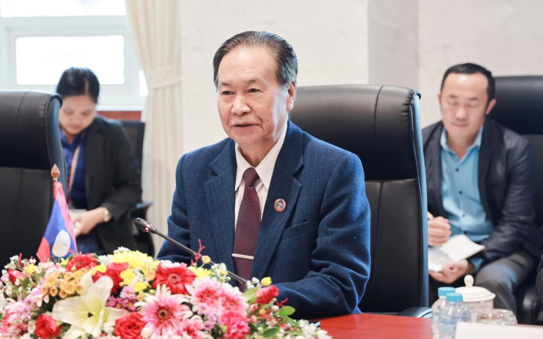 ພົບປະສອງຝ່າຍລາວ-ກູບາ