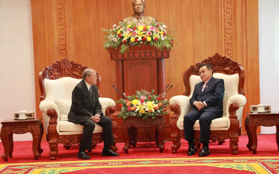 ເລຂາທິການມູນນິທິໄຊພັດທະນາ ແຫ່ງ ຣາຊະອານາຈັກໄທ ຢ້ຽມຂ່ຳນັບ ປະທານສະພາແຫ່ງຊາດລາວ