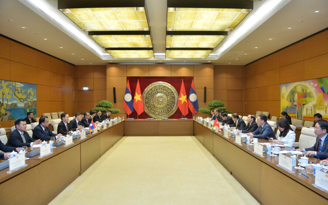 ຮອງ​ປະ​ທານ​ສະ​ພາ​ແຫ່ງ​ຊາດ ​ລາວ-ຫວຽດນາມ ພົບປະສອງຝ່າຍ