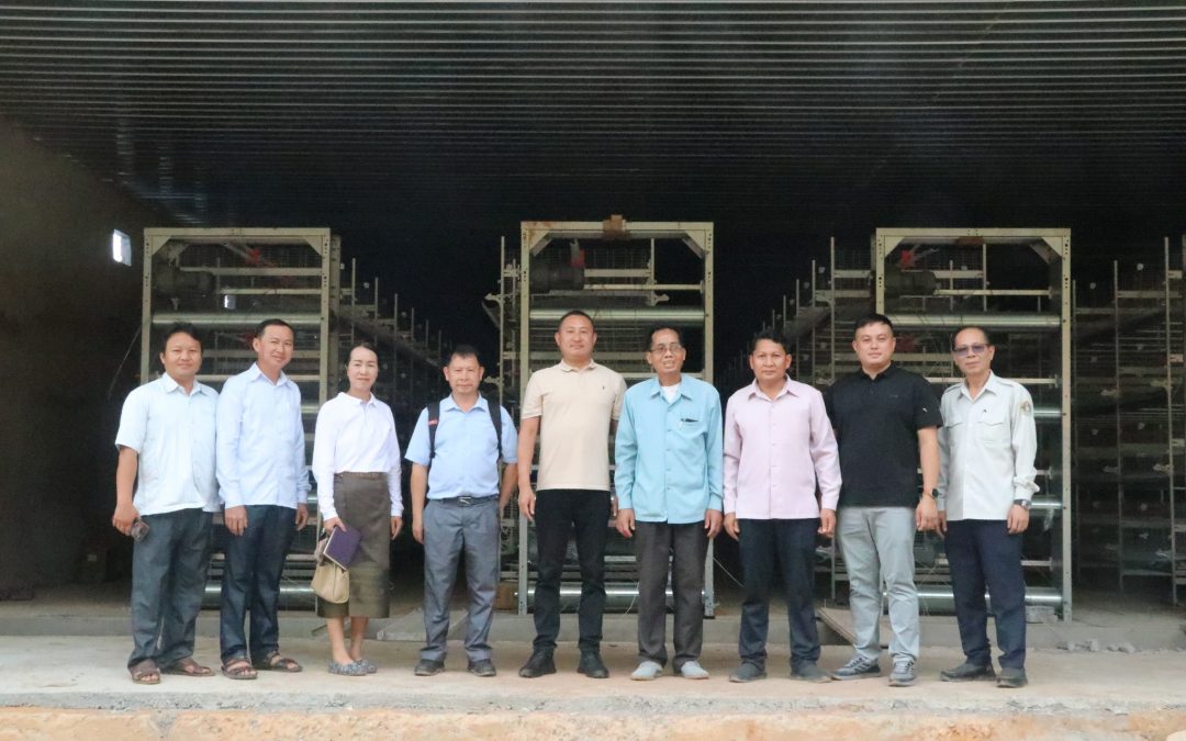ຄະນະສະມາຊິກສະພາປະຊາຊົນແຂວງ ສົມທົບກັບ ພະແນກ ກະສິກຳ ແລະ ປ່າໄມ້ ແຂວງ ລົງຊຸກຍູ້ການລ້ຽງສັດຢູ່ເມືອງໄຊ