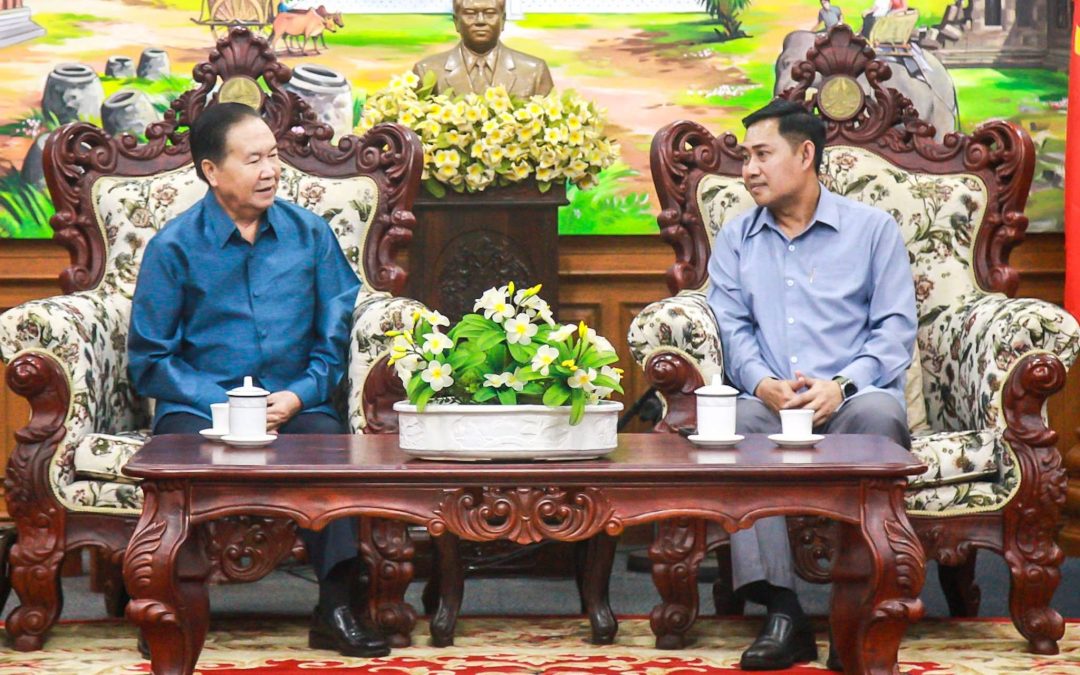 ສຈ. ປອ. ຈະເລີນ ເຍຍປາວເຮີ ຕິດຕາມກວດກາການປະຕິບັດກົດໝາຍຢູ່ຈໍາປາສັກ