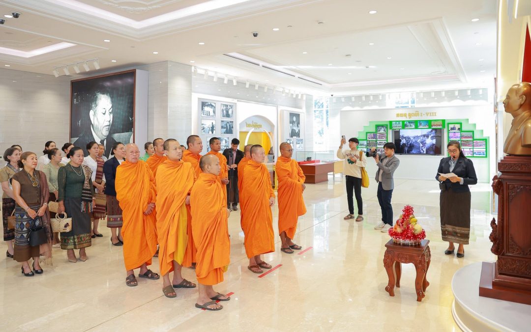 ກັມມາທີການເຜີຍແຜ່ສິລະທັມ ແລະ ປະຕິບັດກັມມະຖານ ສູນກາງ ອພສ ຢ້ຽມຊົມຫ້ອງມູນເຊື້ອ ແລະ ຫ້ອງປະຊຸມໃຫຍ່