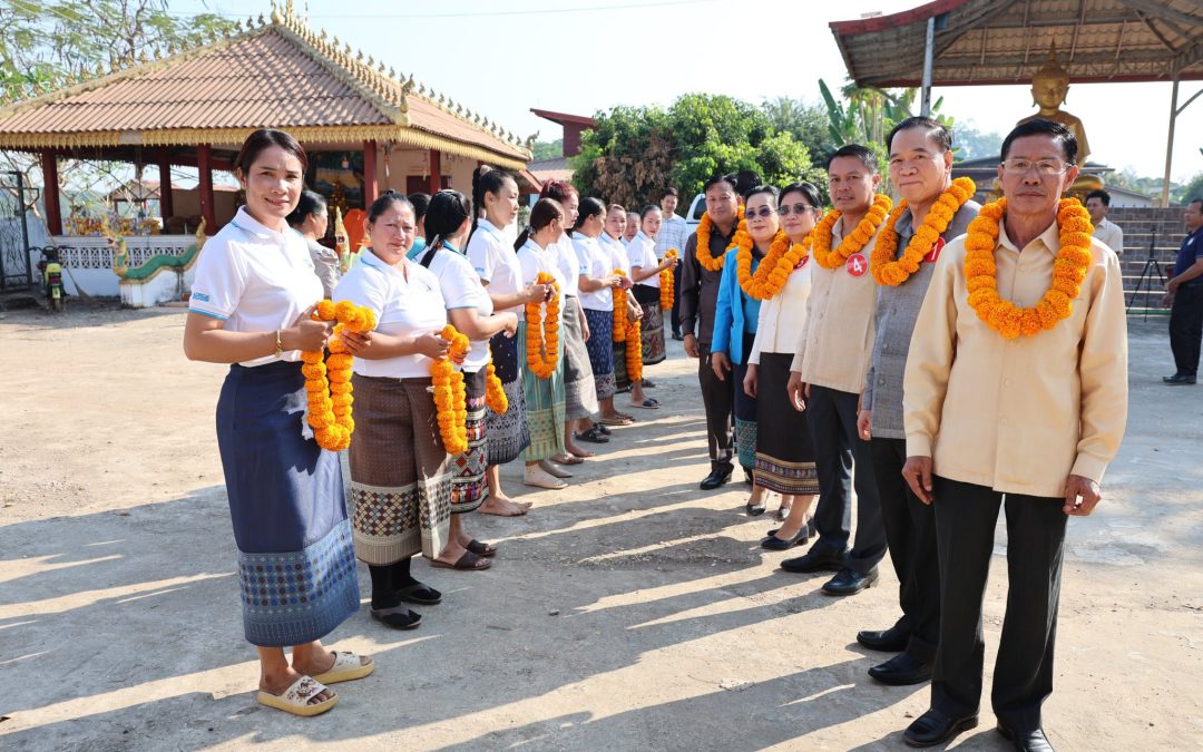 ຜູ້ສະໝັກຮັບເລືອກຕັ້ງເປັນ ສສຊ ແລະ ສສຂ ສືບຕໍ່ໂຄສະນາຫາສຽງຢູ່ເມືອງທຸລະຄົມ ແລະ ເມືອງແກ້ວອຸດົມ