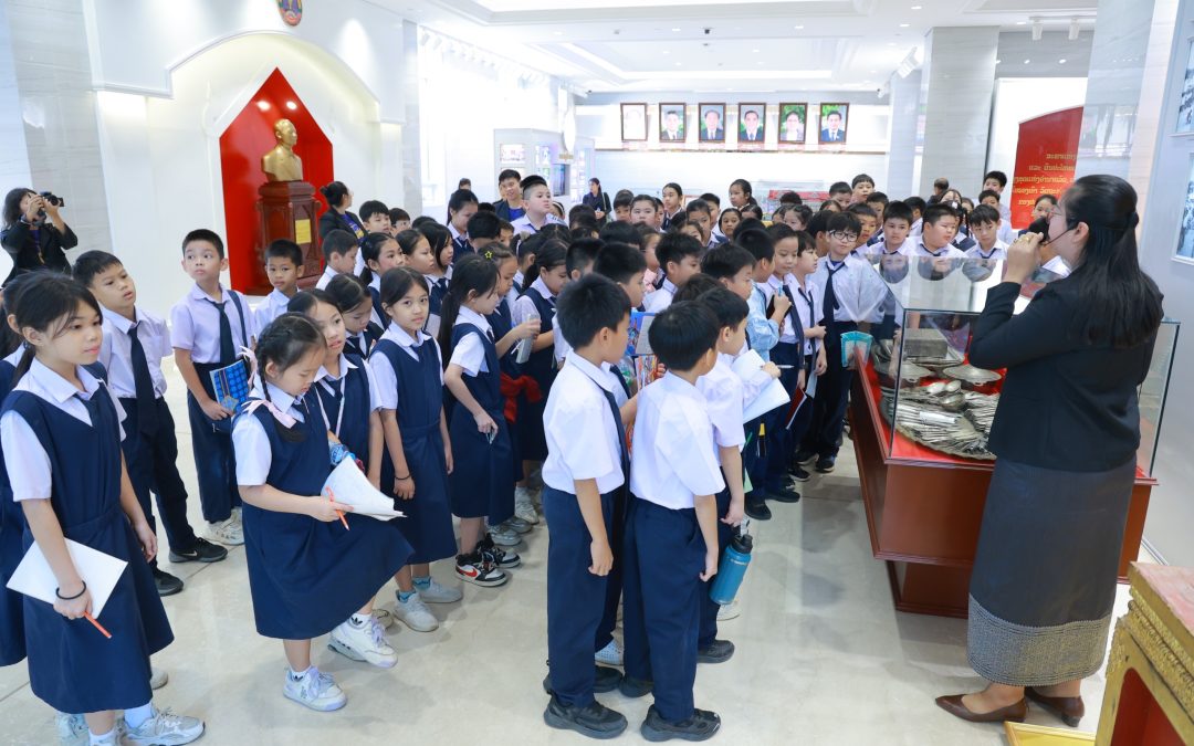 ໂຮງຮຽນ ແມຈິກພາມສ໌ ຢ້ຽມຊົມຫ້ອງມູນເຊື້ອ ແລະ ຫ້ອງປະຊຸມໃຫຍ່ ສພຊ