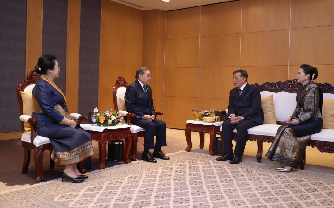 ປະທານສະພາແຫ່ງຊາດ ເຂົ້າຢ້ຽມຂໍ່ານັບພະບາດສົມເດັດ ພຣະວະຊິຣະເກົ້າເຈົ້າຢູ່ຫົວ ແລະ ສົມເດັດພະນາງເຈົ້າ ພຣະບໍຣົມລາຊິນີ ແຫ່ງ ລາຊະອານາຈັກໄທ