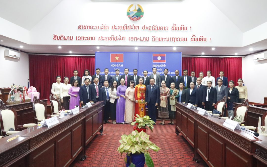 ສະພາປະຊາຊົນແຂວງອັດຕະປື ແລະ ແຂວງຢາລາຍ ສສ ຫວຽດນາມ ຮ່ວມແລກປ່ຽນບົດຮຽນ ເພື່ອຮັດແໜ້ນການຮ່ວມມື ແລະ ການພັດທະນາ.