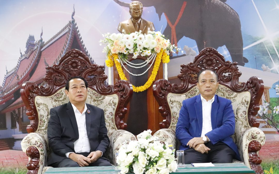 ຫົວໜ້າຫ້ອງວ່າການສະພາແຫ່ງຊາດ ເຂົ້າພົບປະທານສະພາປະຊາຊົນແຂວງ ໃນໂອກາດລົງເຄື່ອນໄຫວຕິດຕາມ, ຊຸກຍູ້ວຽກງານ ຢູ່ແຂວງອັດຕະປື