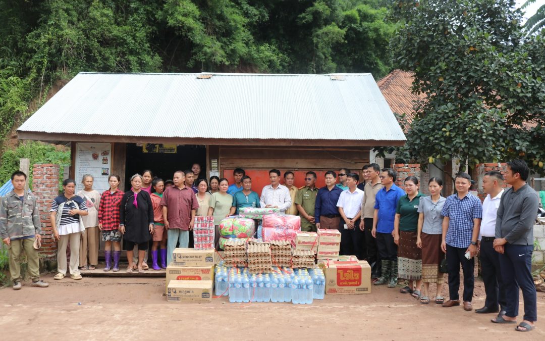 ສະພາປະຊາຊົນແຂວງຫຼວງນໍ້າທາ ມອບເຄື່ອງຊ່ວຍເຫລືອບັນເທົາທຸກໄພນໍ້າຖ້ວມ